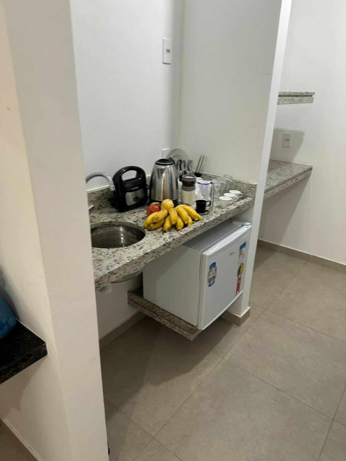 Suite Grega 5- Centro Da Vila Abraao Dış mekan fotoğraf